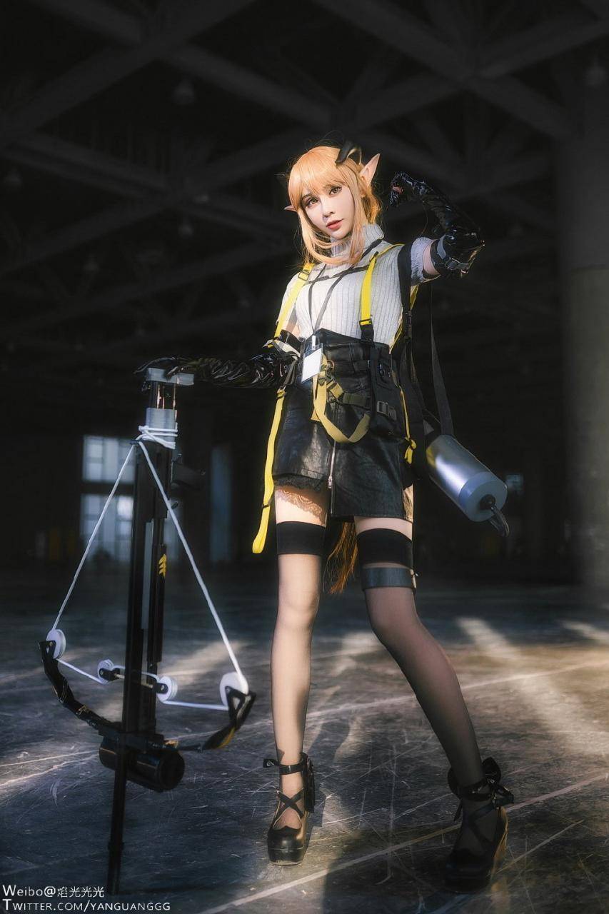 明日方舟 陨星 cn:一只冉呐