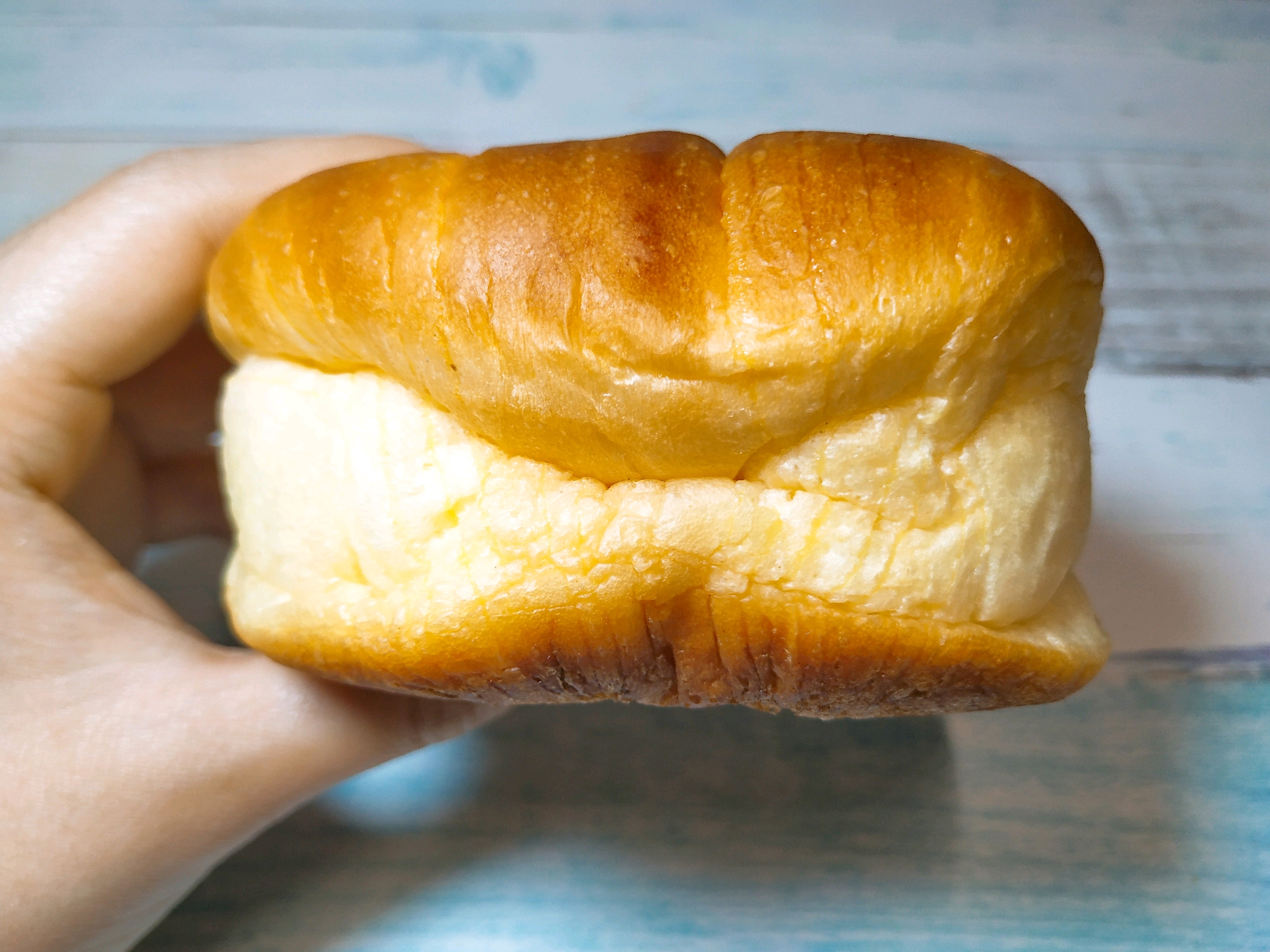 面包测评桃李天然酵母面包牛奶蛋羹味