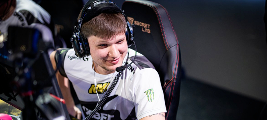 s1mple被乌克兰福布斯评为30岁以下最有前途选手【csgo】