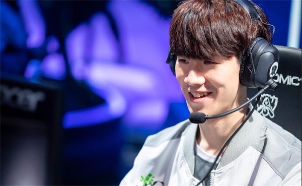 而在2018年lpl春季赛常规赛中,ig拿到了史无前例的18连胜,打破了edg此