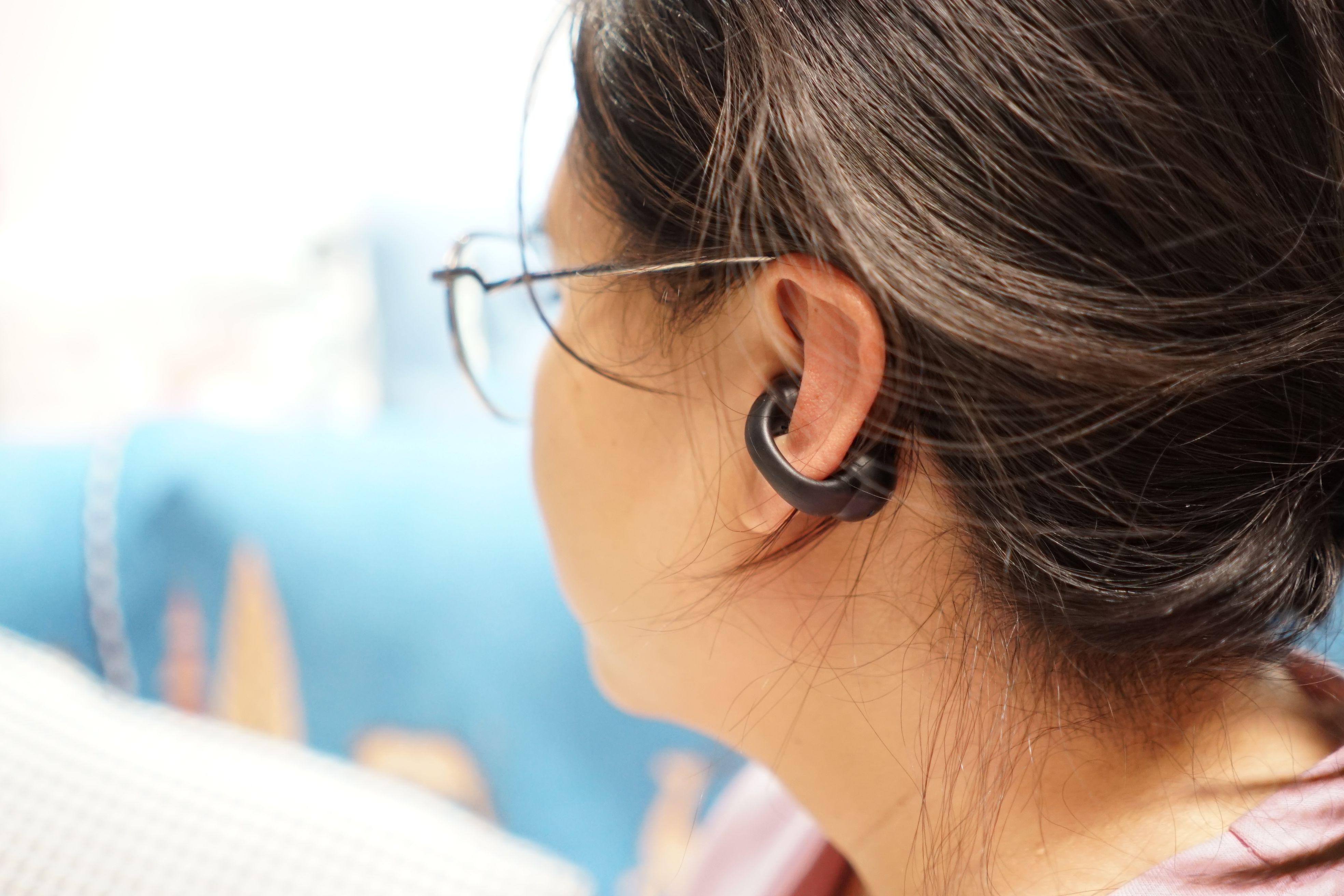 sanag塞那Z50耳夹式耳机评测：耳机就是耳饰，听歌舒适还很潮-聚超值