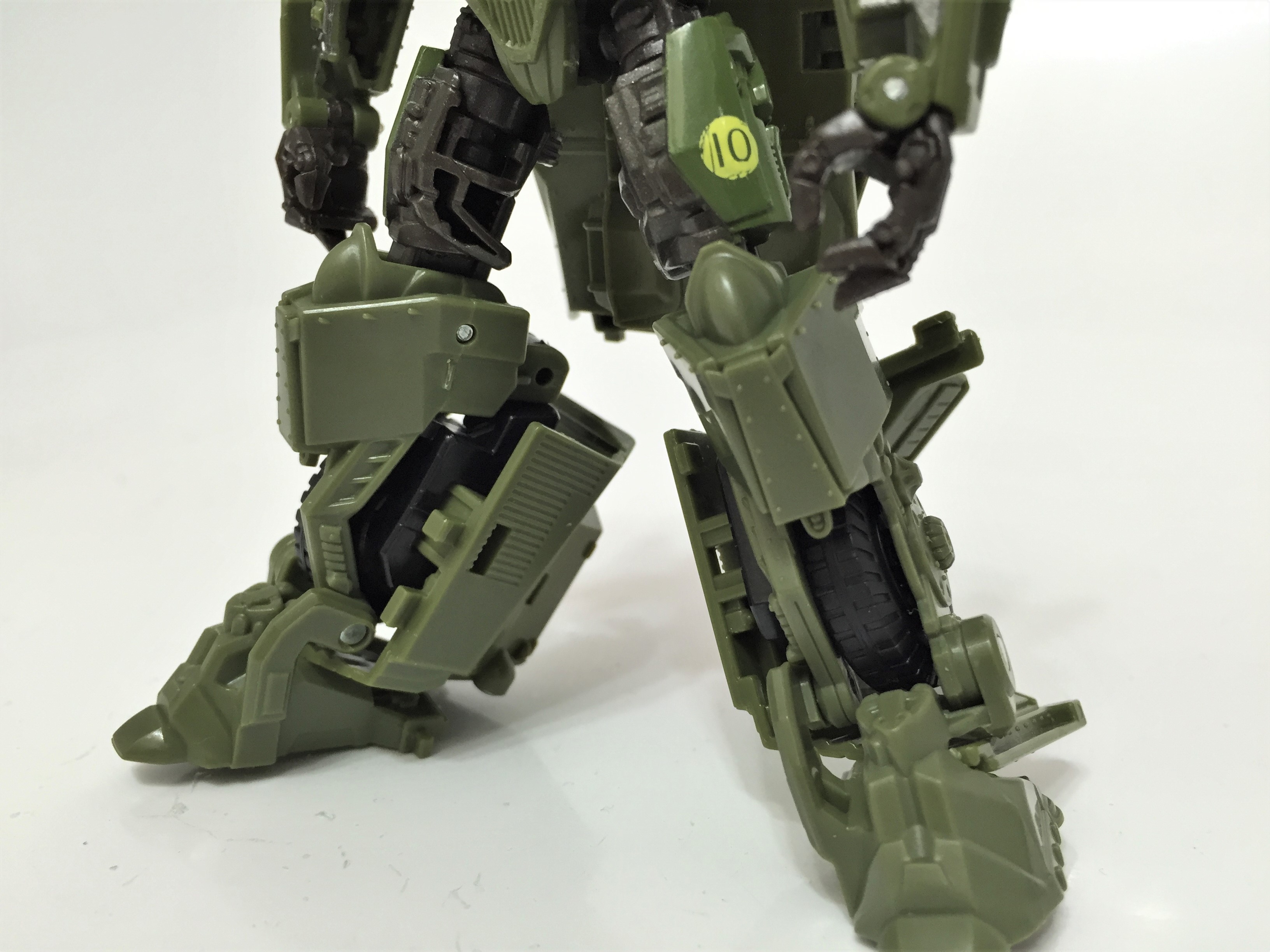 变形金刚玩具图文分享大绿蜂见过没ss26二战大黄蜂