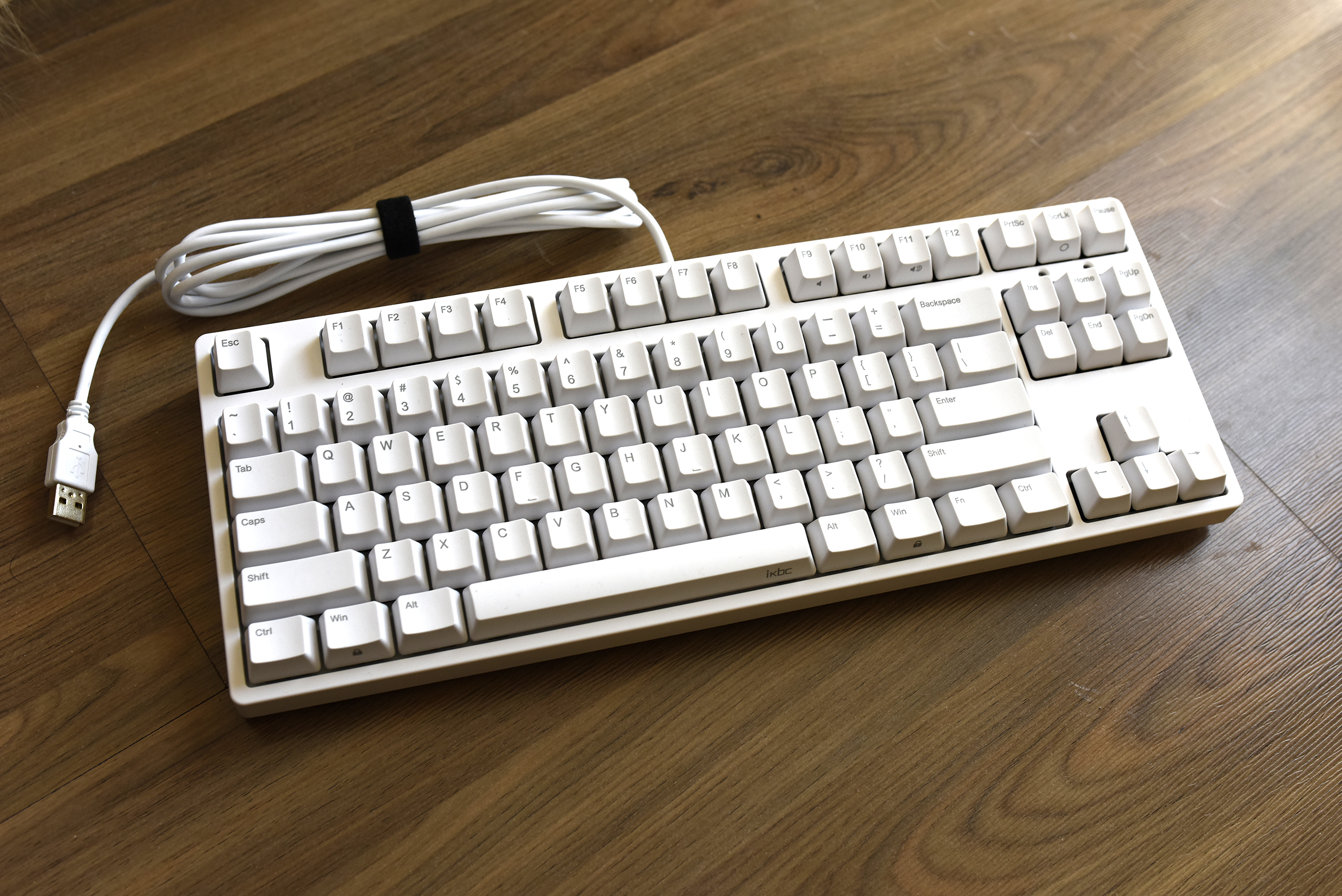 迅疾无声ikbc静音红轴机械键盘体验评测