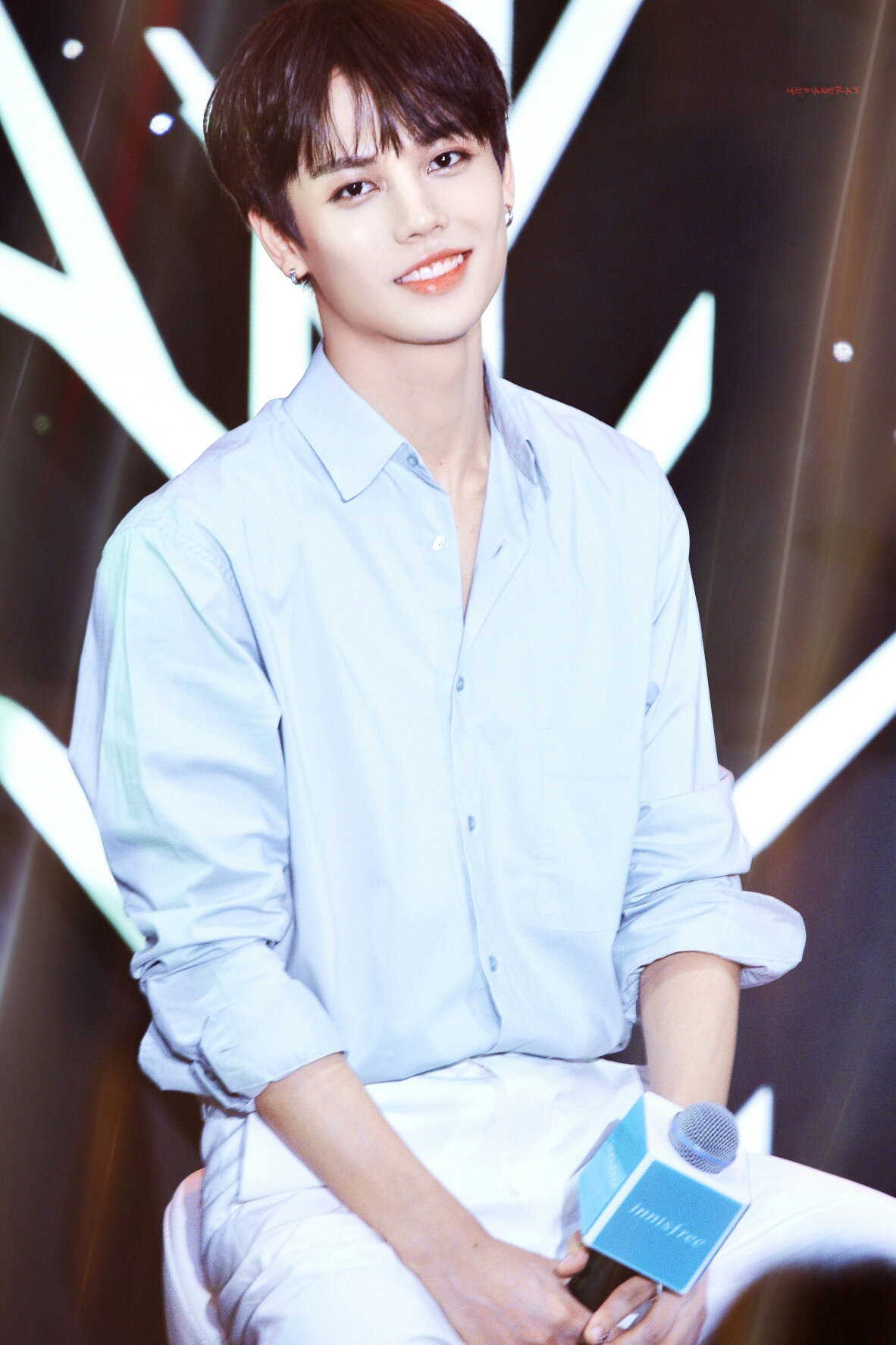 哇这张照片突突突直击我的少女心啊