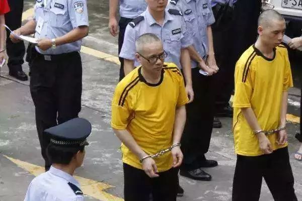 (东莞扫黄太子酒店董事长"太子辉")