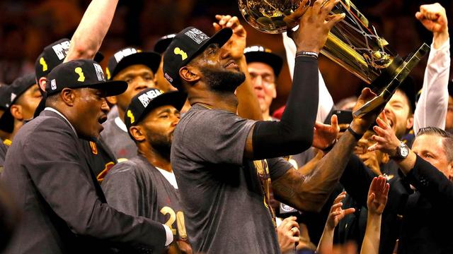 他们的冠军要加星号!近四年全部上榜,而创历史纪录竟也遭质疑?