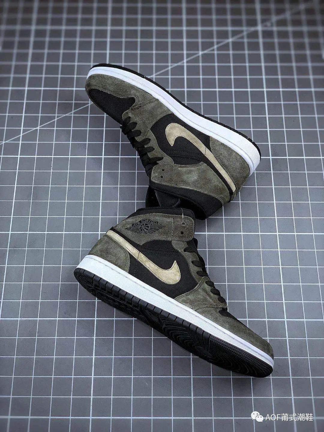 质感十足手感细腻aj1mid军绿麂皮开箱实测