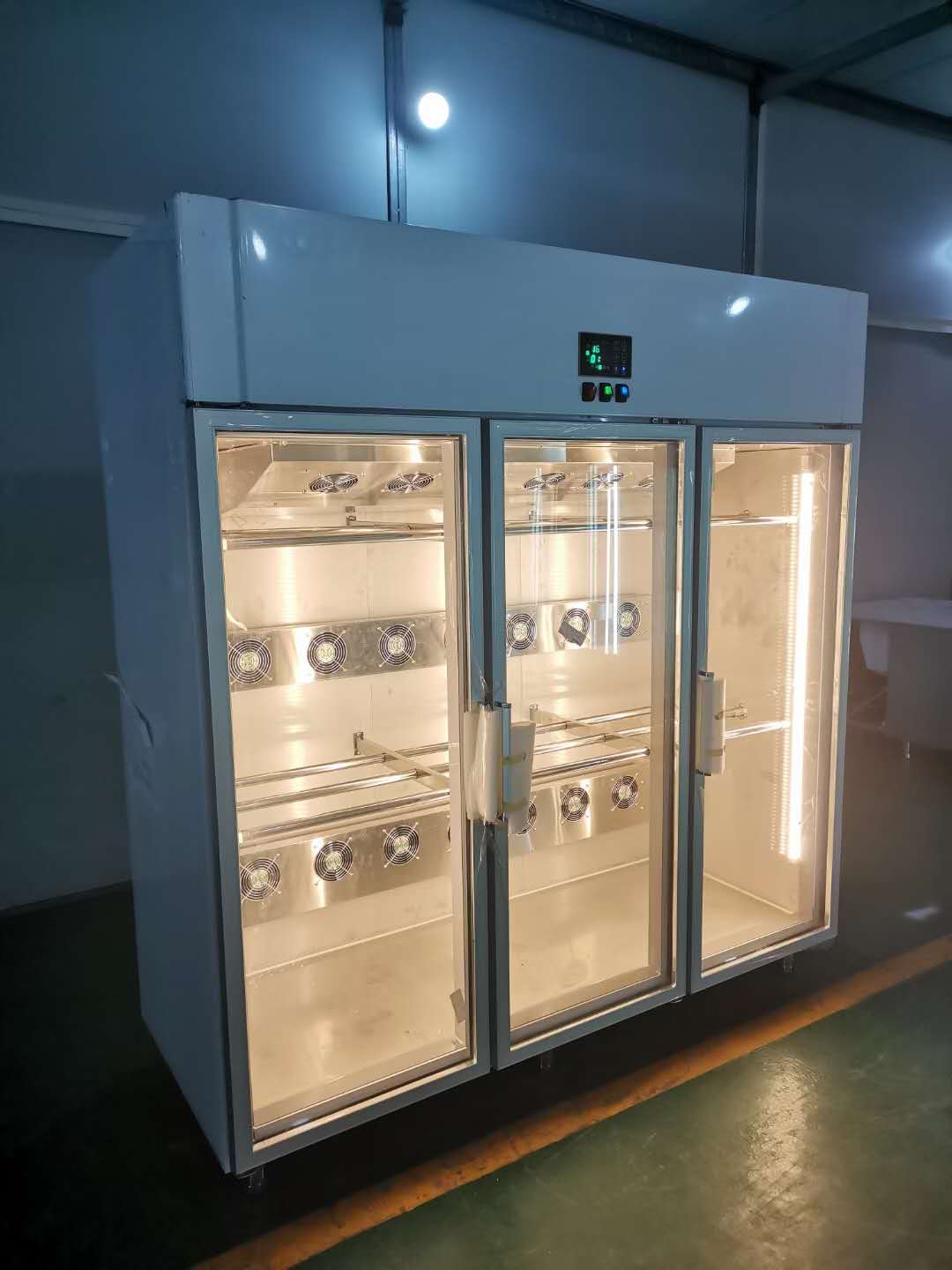 烤鸭烧鹅晾胚风干柜——科技保鲜