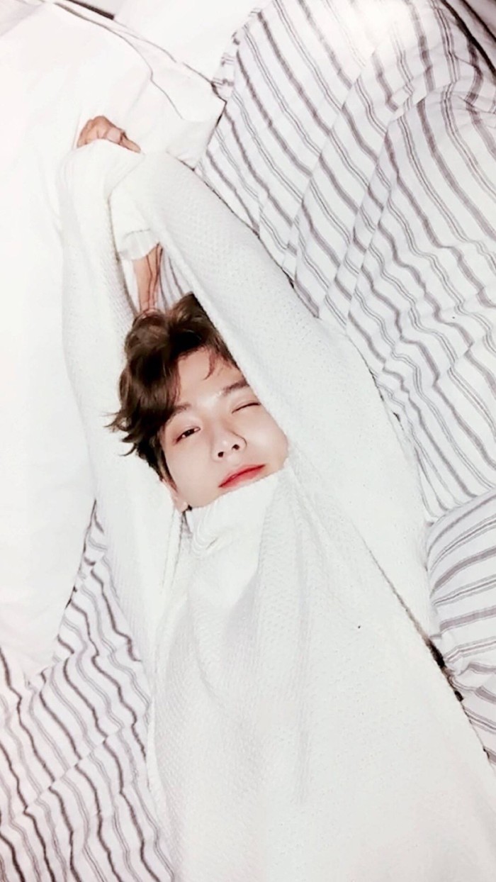 谈个甜甜的恋爱吧——边伯贤（简介 预告）