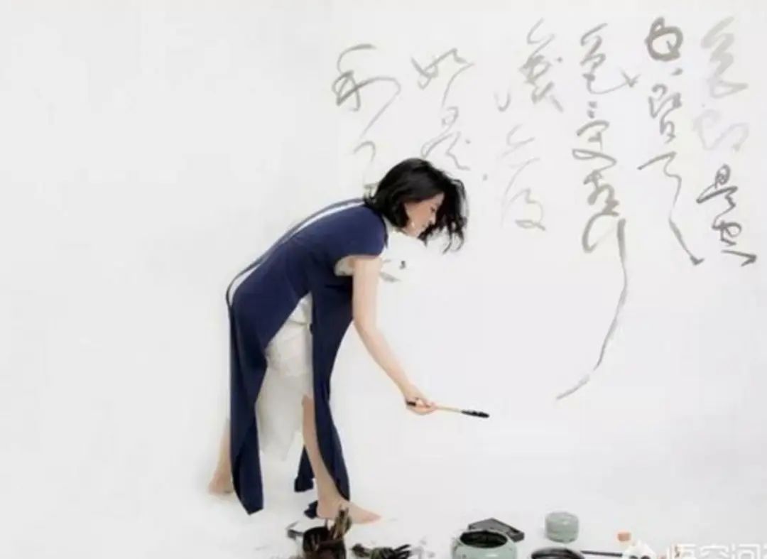 球速体育- 球速体育官方网站- 球速体育APP下载HRT车队在中国大学生方程式汽车大赛中斩获多个奖项