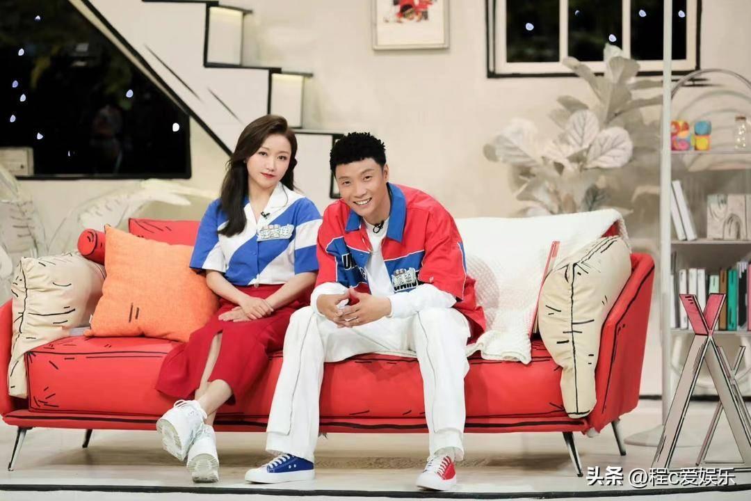 肖杰带娃还真是不靠谱啊，送儿子上学忘关门，哄女儿方式惨遭嫌弃 - 哔哩哔哩