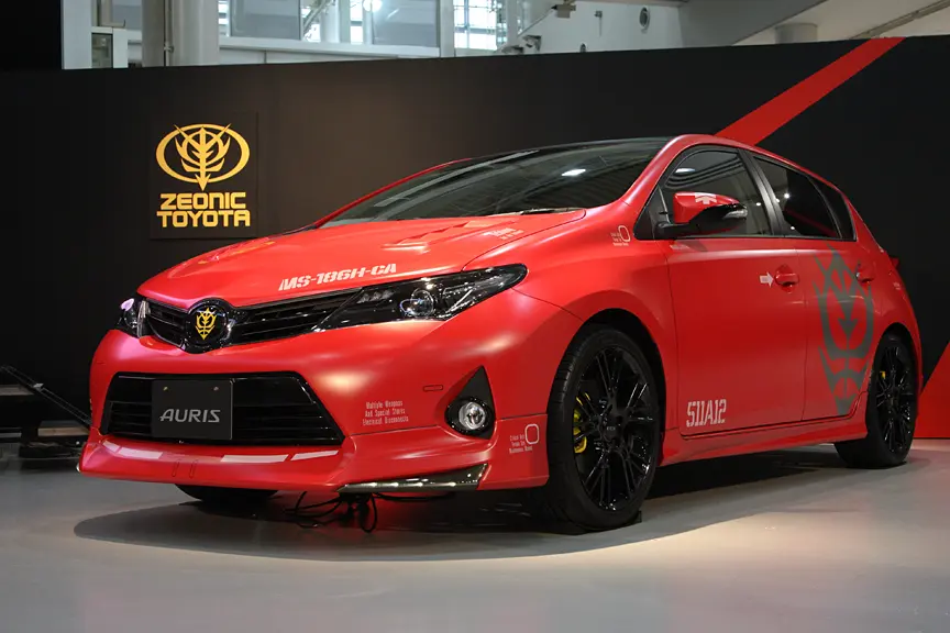 夏亚专用丰田auris 红色 有角 没有三倍速 哔哩哔哩