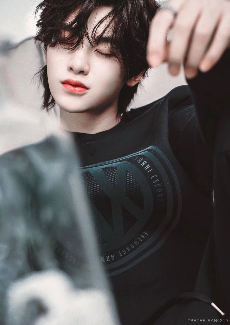 黄明昊justin你冥婚配疯子