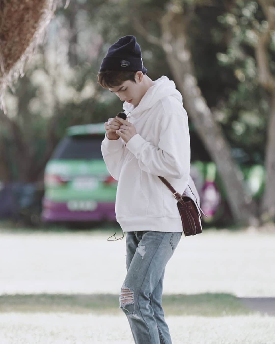 朱正廷的呆萌风穿搭来啦!谁说可爱在硬汉面前不堪一击了?