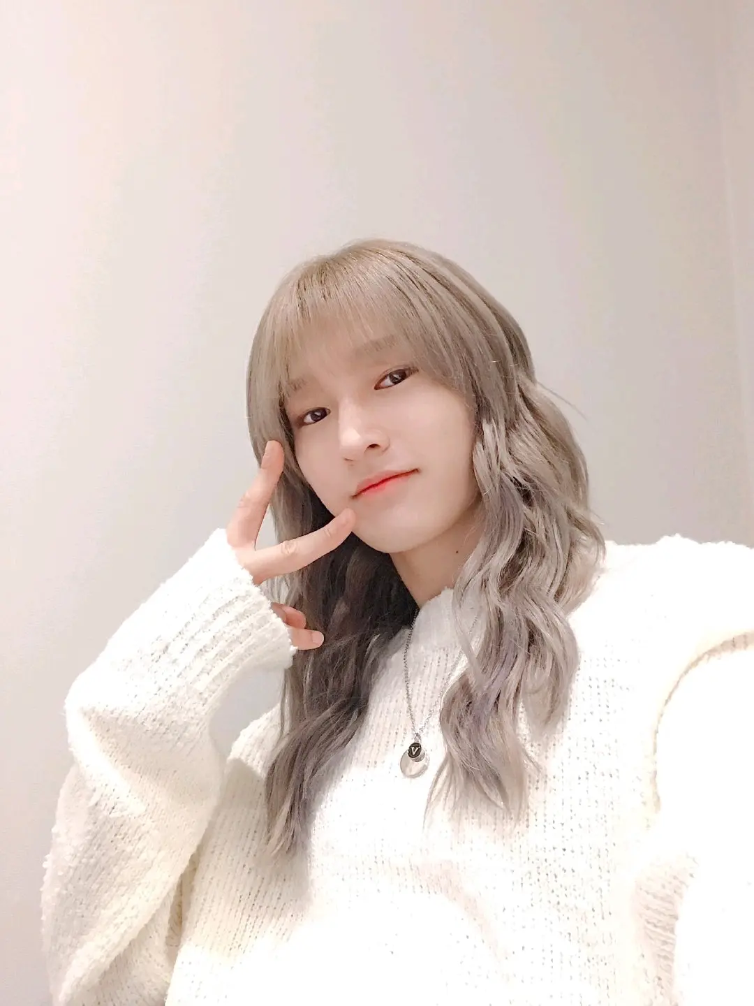 队内实权掌握者.考过了hsk中文考试,学中文很用功.