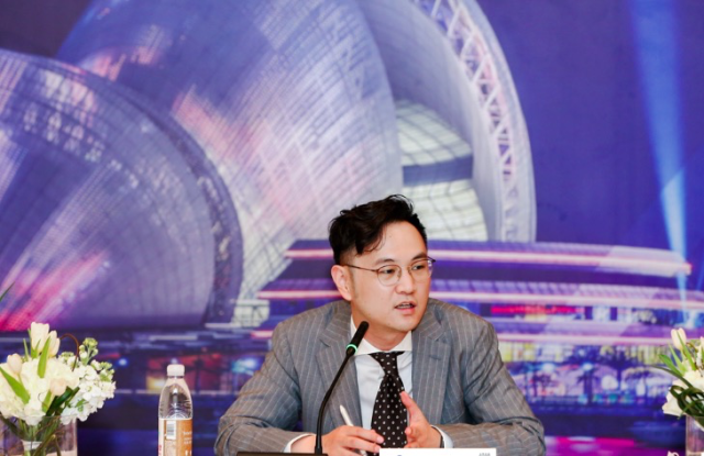 上汽大众杨嗣耀:解决用户痛点,跻身电动市场主流品牌|产业深调研