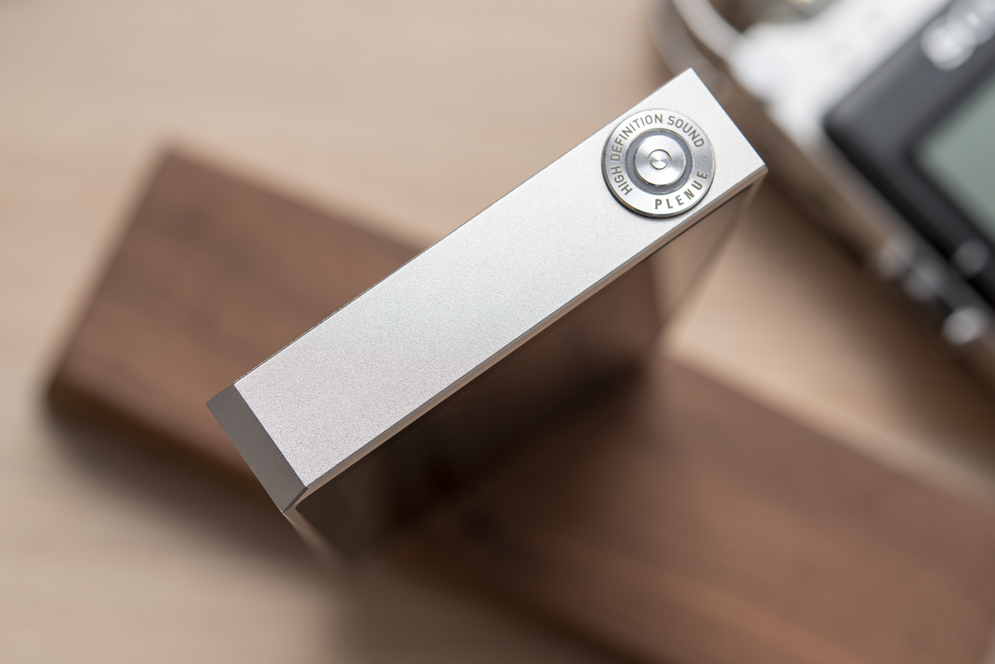 爱不释手的现代艺术品，COWON 爱欧迪PR深入体验 - 哔哩哔哩