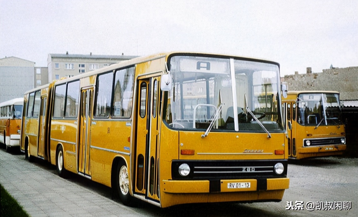 80年代伊卡鲁斯客车图片