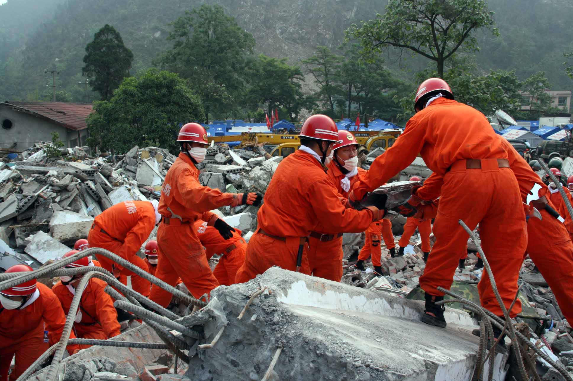 今天是汶川地震14周年，在那场震天动地的特大地震中……|汶川地震|地震_新浪新闻
