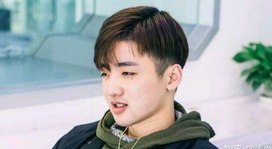 盘点lpl电竞圈美男子