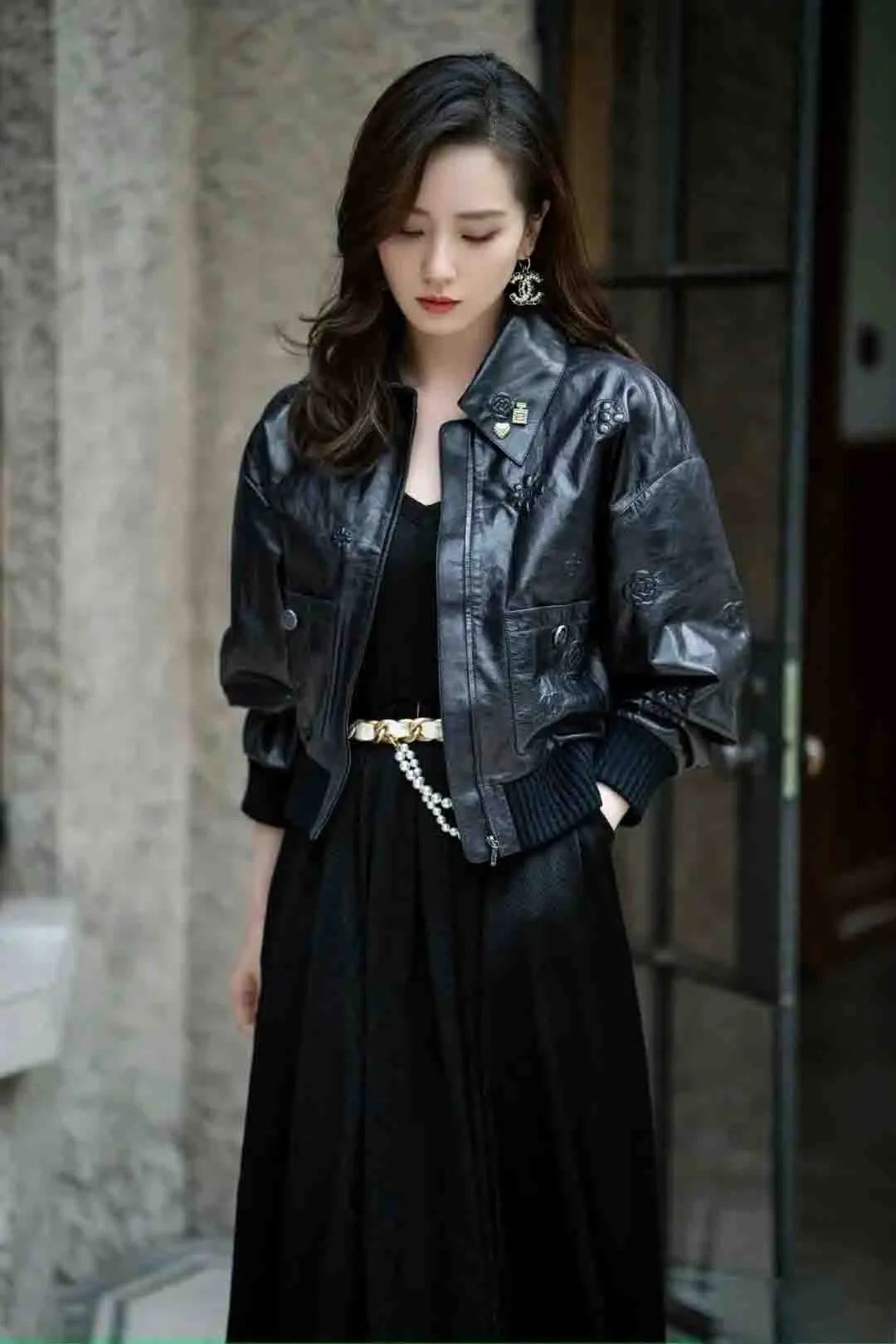 明星穿搭|要搭配皮夹克,还要看刘诗诗的这套,才会更帅气和酷飒