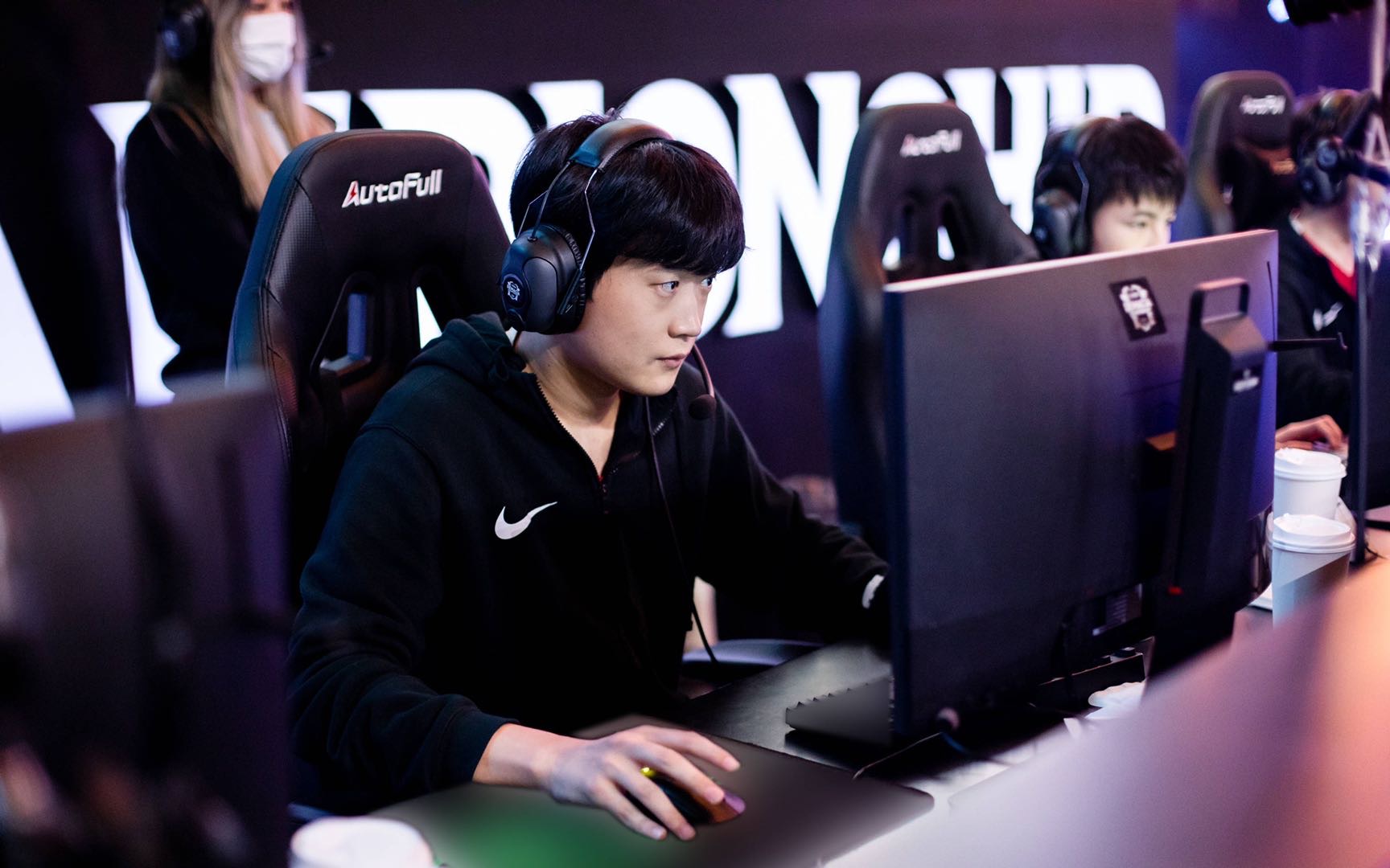 shanks:中单依旧是短板