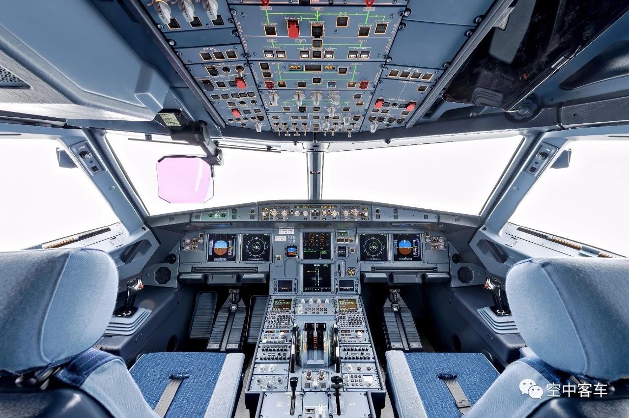 空客acj320neo系列公务机配备了新一代高效发动机和鲨鳍小翼,燃油消耗