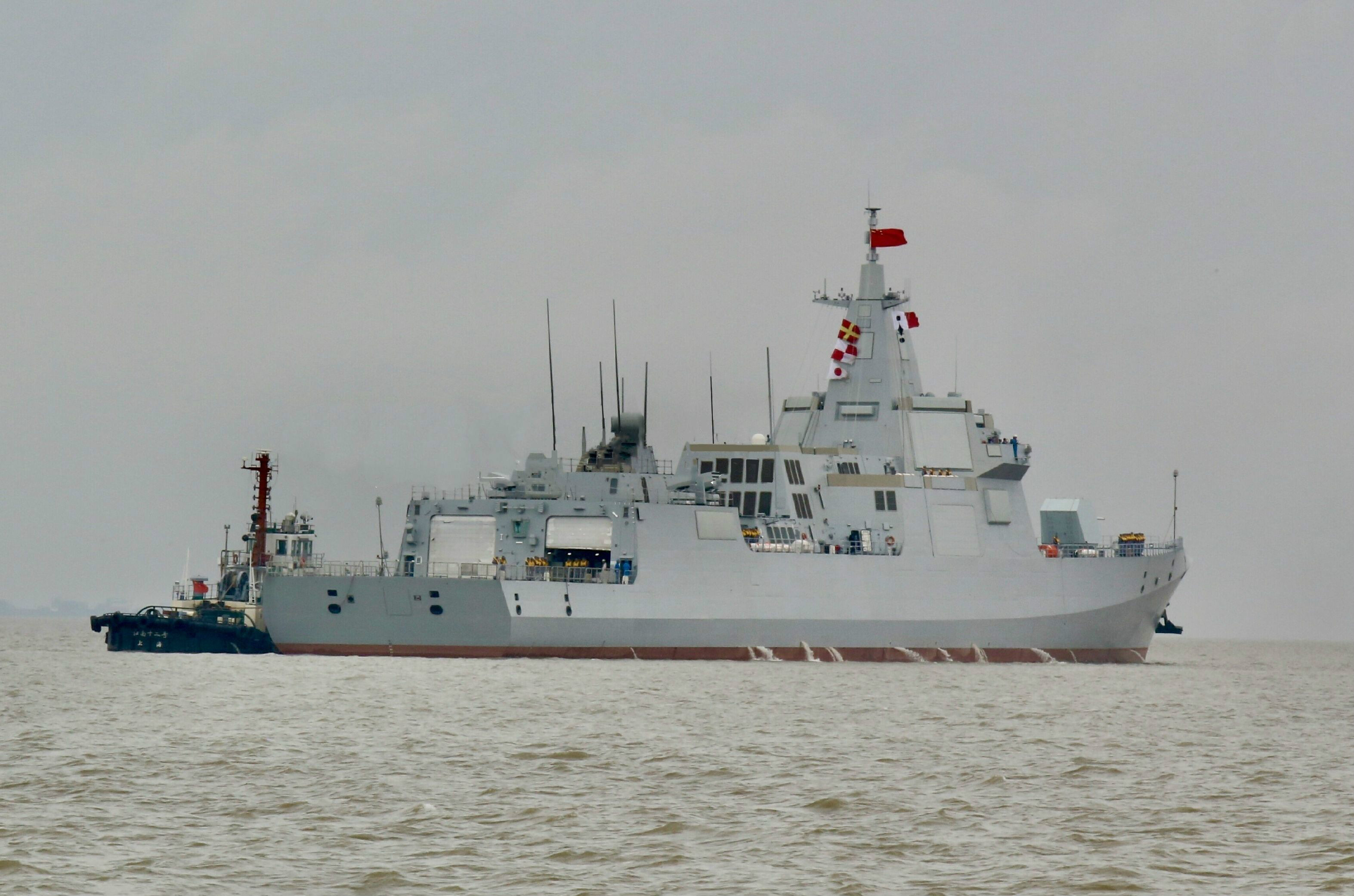 就是伯克3出来也赶不上055美国下一代驱逐舰居然抄我们的作业