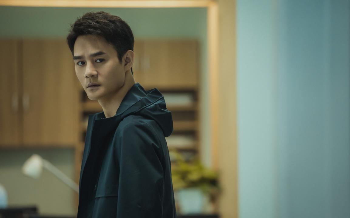 王凯《猎狐》收官口碑不俗 剧情跌宕唱响时代精神主旋律