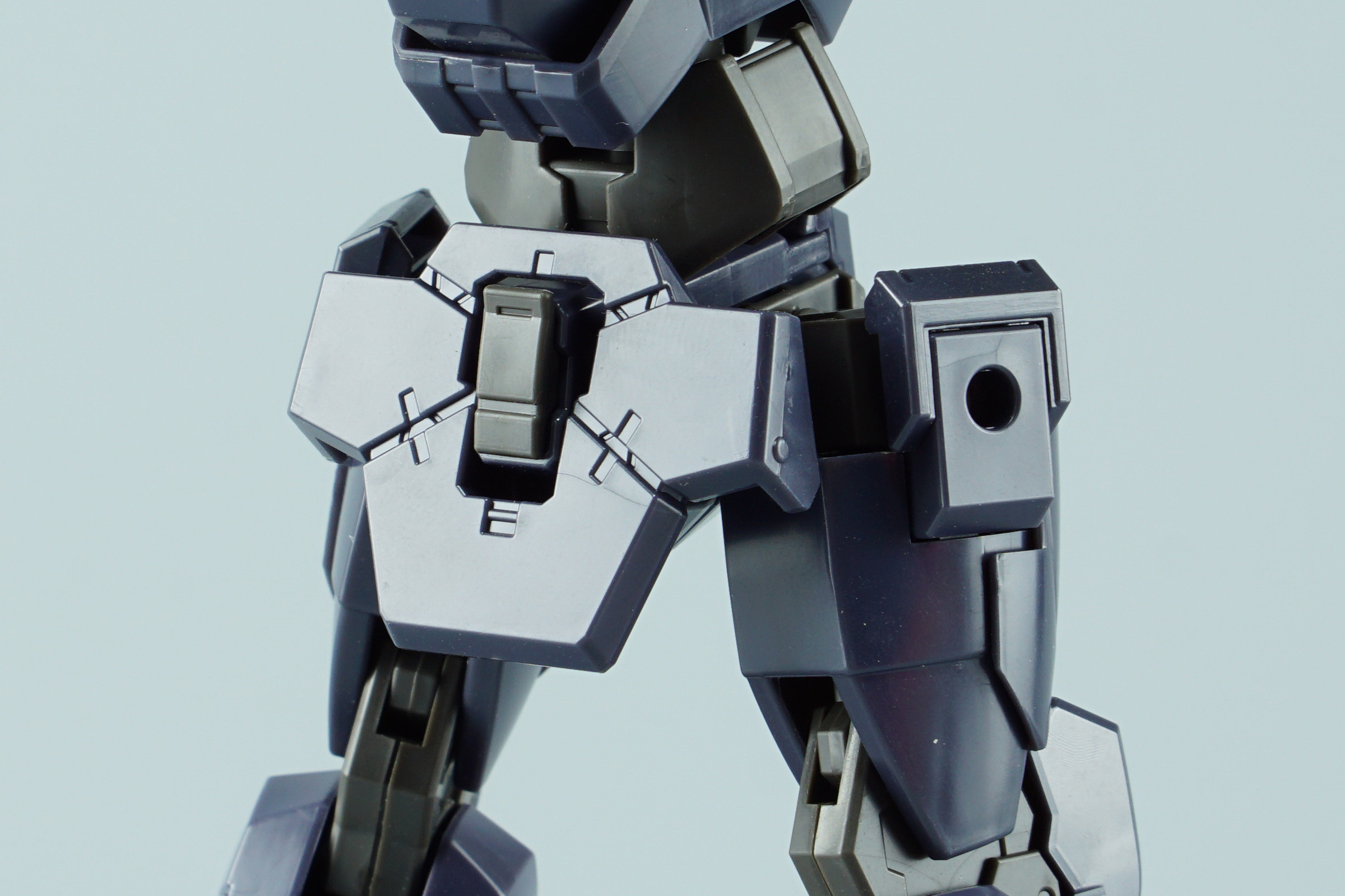 【高达模型吧评测】hg 1/60 全金属狂潮 m9d 鹰隼 ver.iv