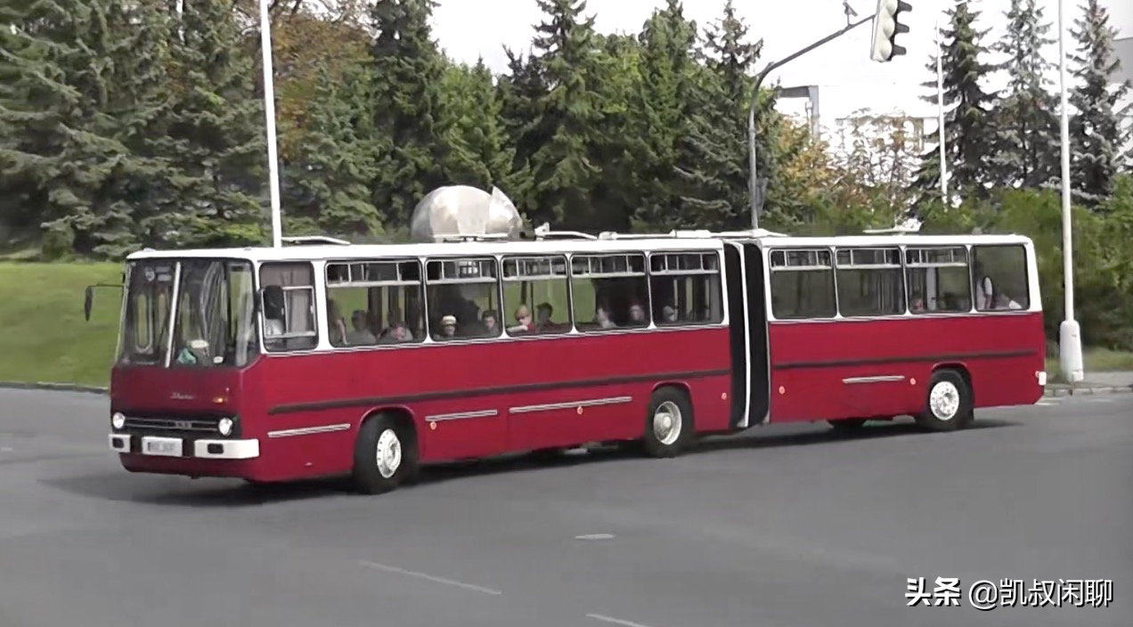 在中国的伊卡洛斯280大通道,曾是上世纪风靡红色阵营的公交车