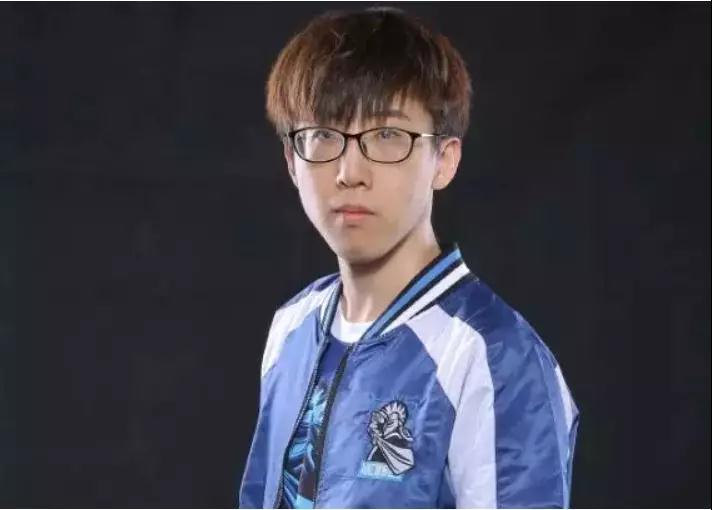 魔兽亡灵120率先进入八强 happy状态良好 暴雪