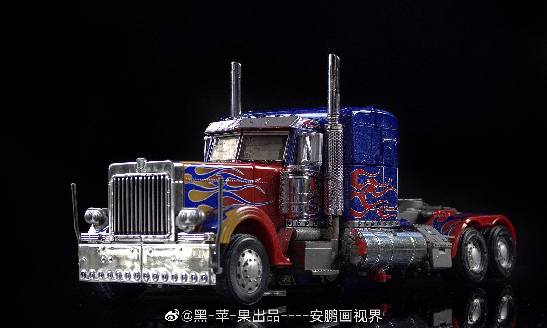 威将MPM-04擎天柱最新官图公布,离发售越来越