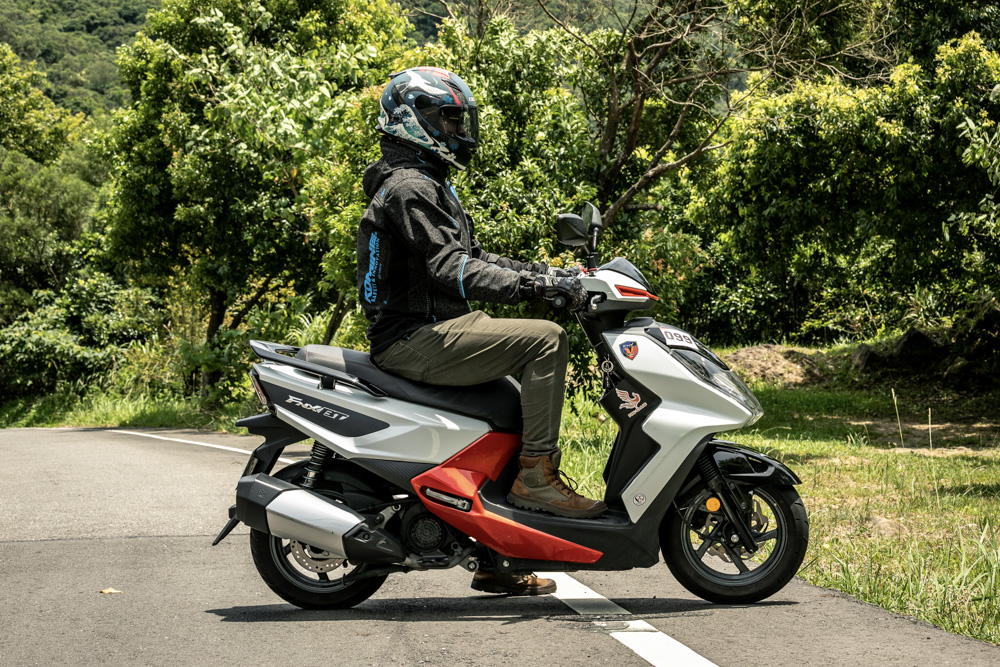 "山道之王"光阳sym雅马哈 125运动踏板大比拼