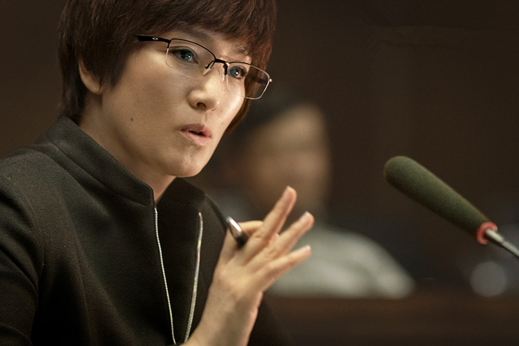 女儿演亲妈,自己演自己,《夺冠》里非专业演员很靠谱