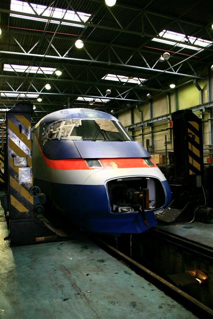 搬运夭折的俄罗斯ЭС250型电力动车组