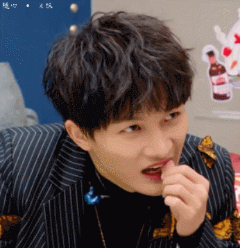 【周深】歌手·当打之年第二期gif汇总 - 哔哩哔哩