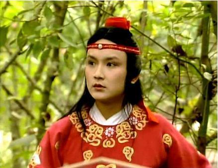 贾宝玉既然选择了出家,为何还要在考场等待贾兰?是多此一举吗?