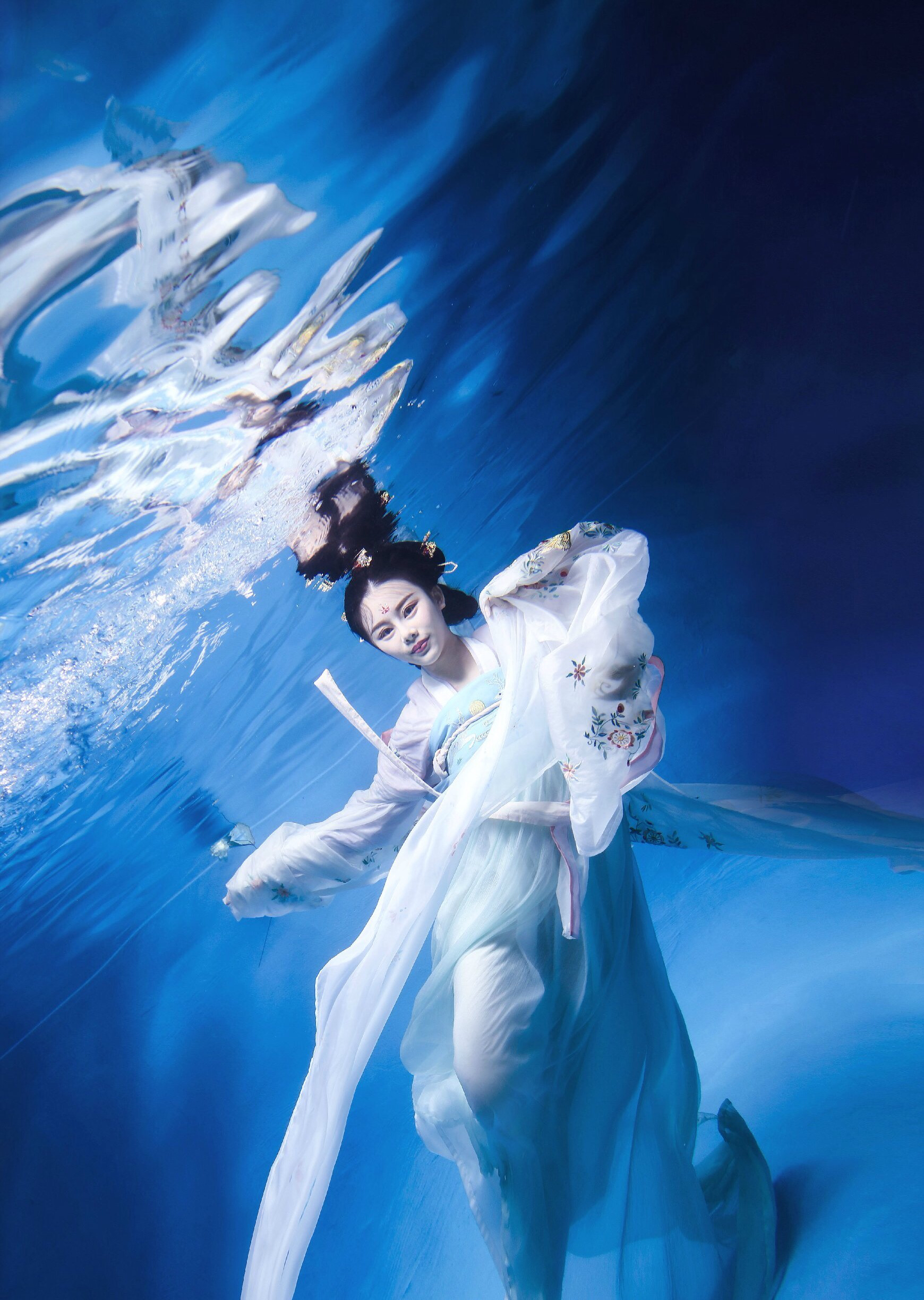 【古装小姐姐】第五十八期 奇服旷世,骨像应图