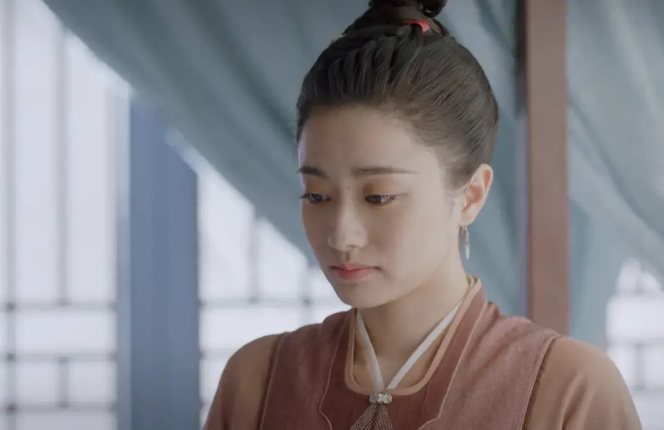 《锦心似玉》冬青,琥珀不会黑化,官方海报早已暗示俩人结局