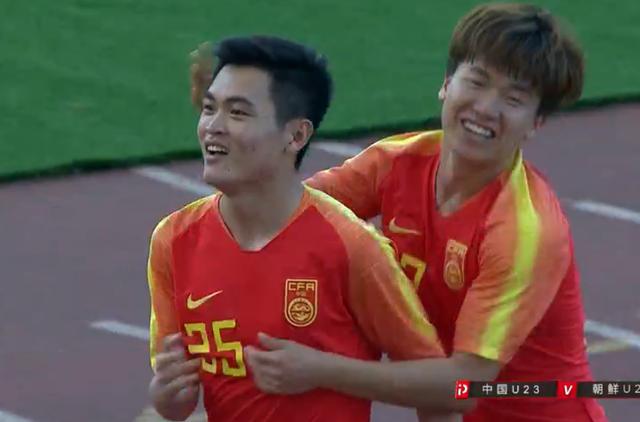 渝超联赛-重庆城市足球联赛赛程-直播比分入口创造历史长安启源为重庆铜梁龙以及向余望、李镇全“送车”