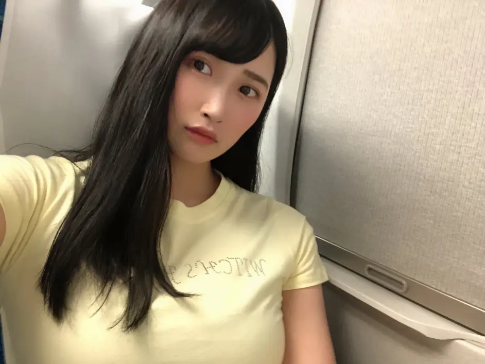 美园和花 (风华正茂 )美园和花( 美园和花)是诞生于香川县的日本艺人