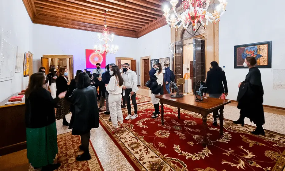 环保艺术家王馨曼作品入选意大利CANVAS国际艺术博览会