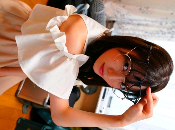 人见人艾枫哥枫姐颜值佼佼者