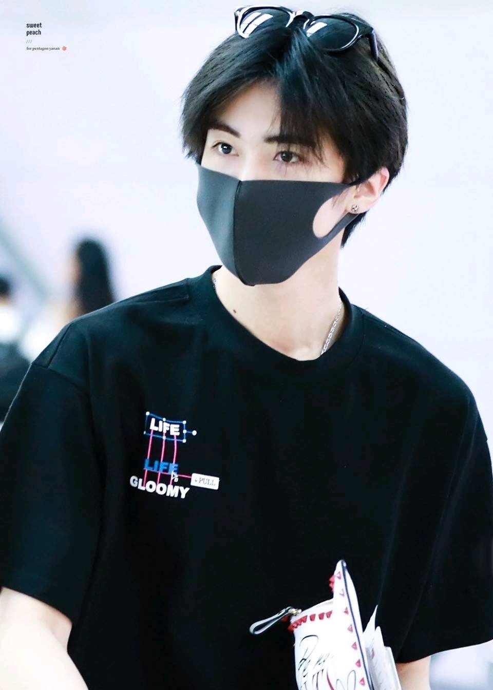 娱资讯(D社采访人气歌谣\/金在奂即将SOLO出