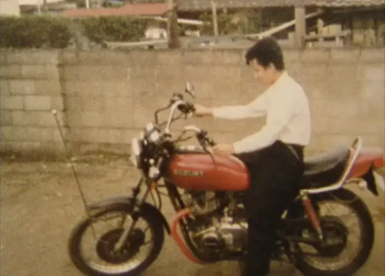 X Japan队长yoshiki回首高中生活 当时的反抗心成为起火点 哔哩哔哩