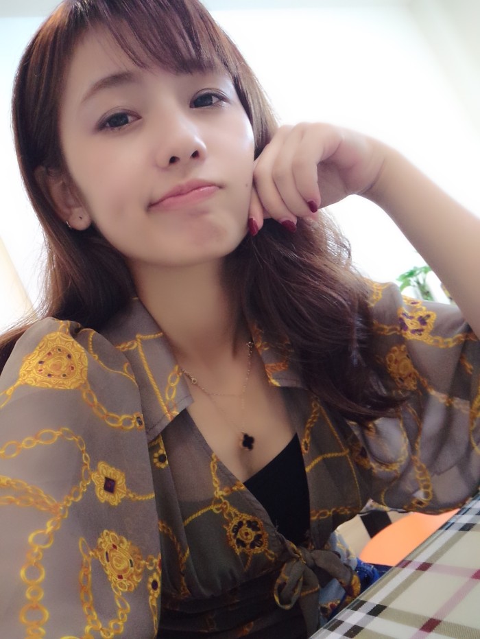 生活 时尚 美白肌肤靠什么?补水 菲泊丝丽祛斑霜!