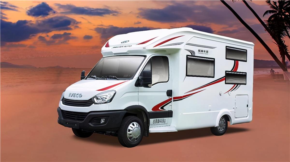 新款依维柯小额头房车 金冠格林卡诺f329b依维柯小额头房车