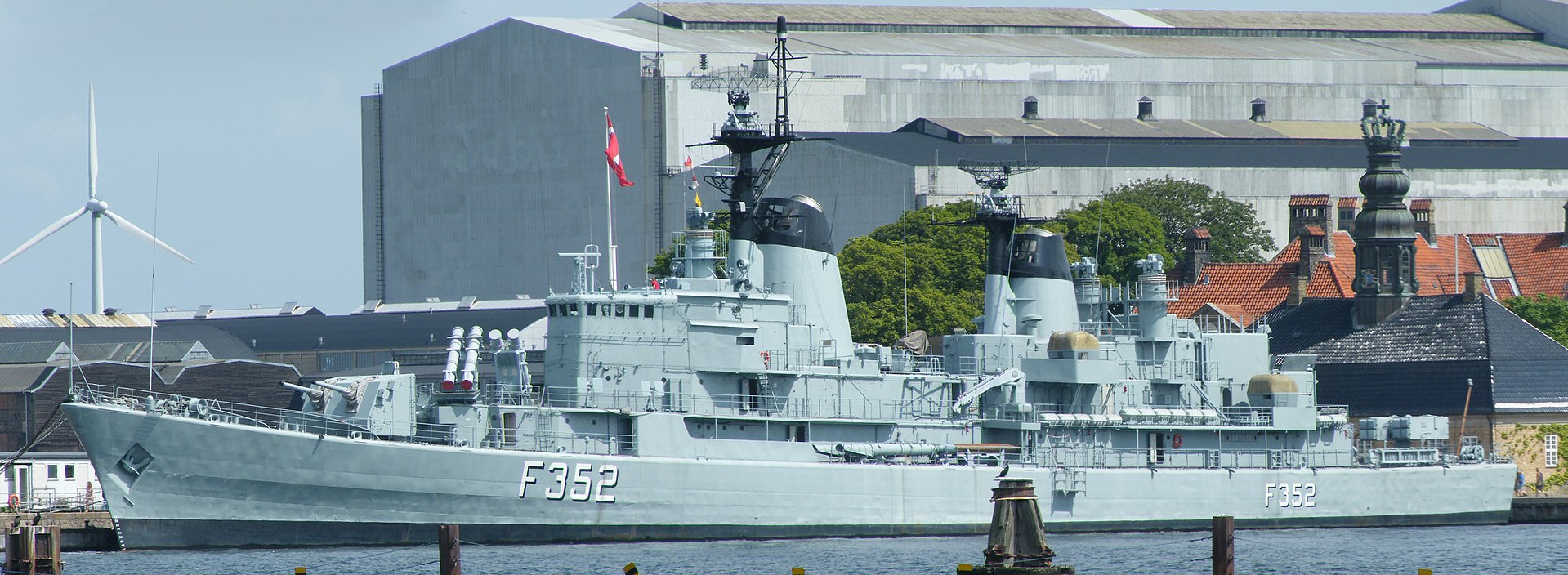 凶猛的麻雀-丹麦尼尔斯.朱埃尔级护卫舰