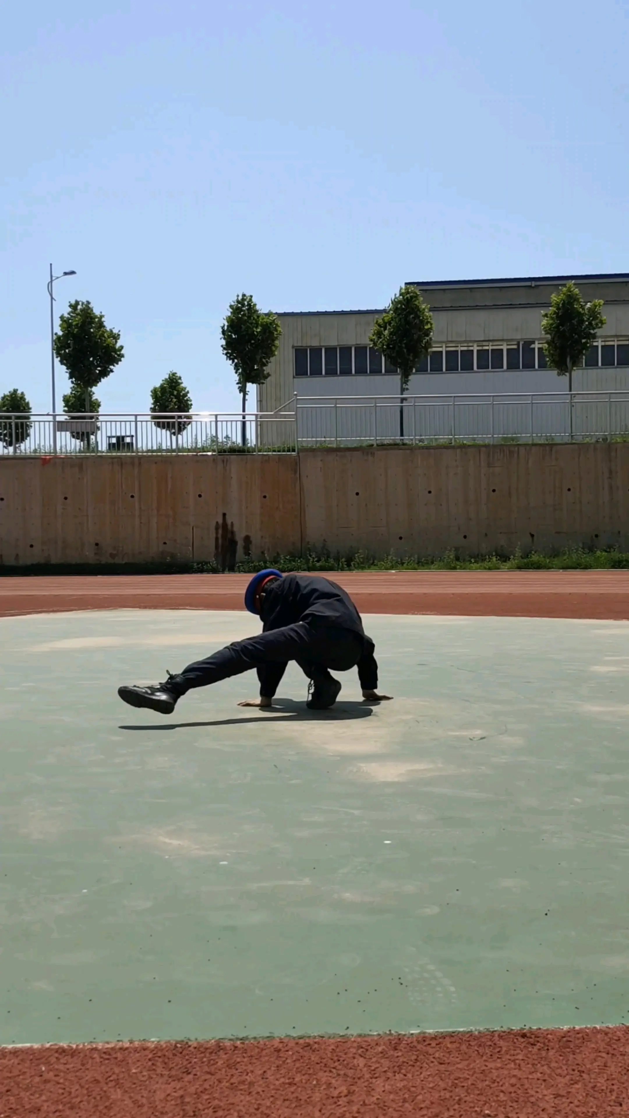 哥萨克政委舞的动作详解